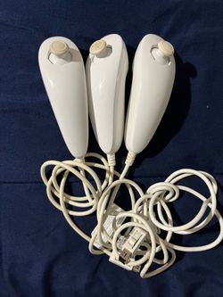 Nintendo Wii Nunchucks