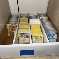 10,000+ Pokemon Cards