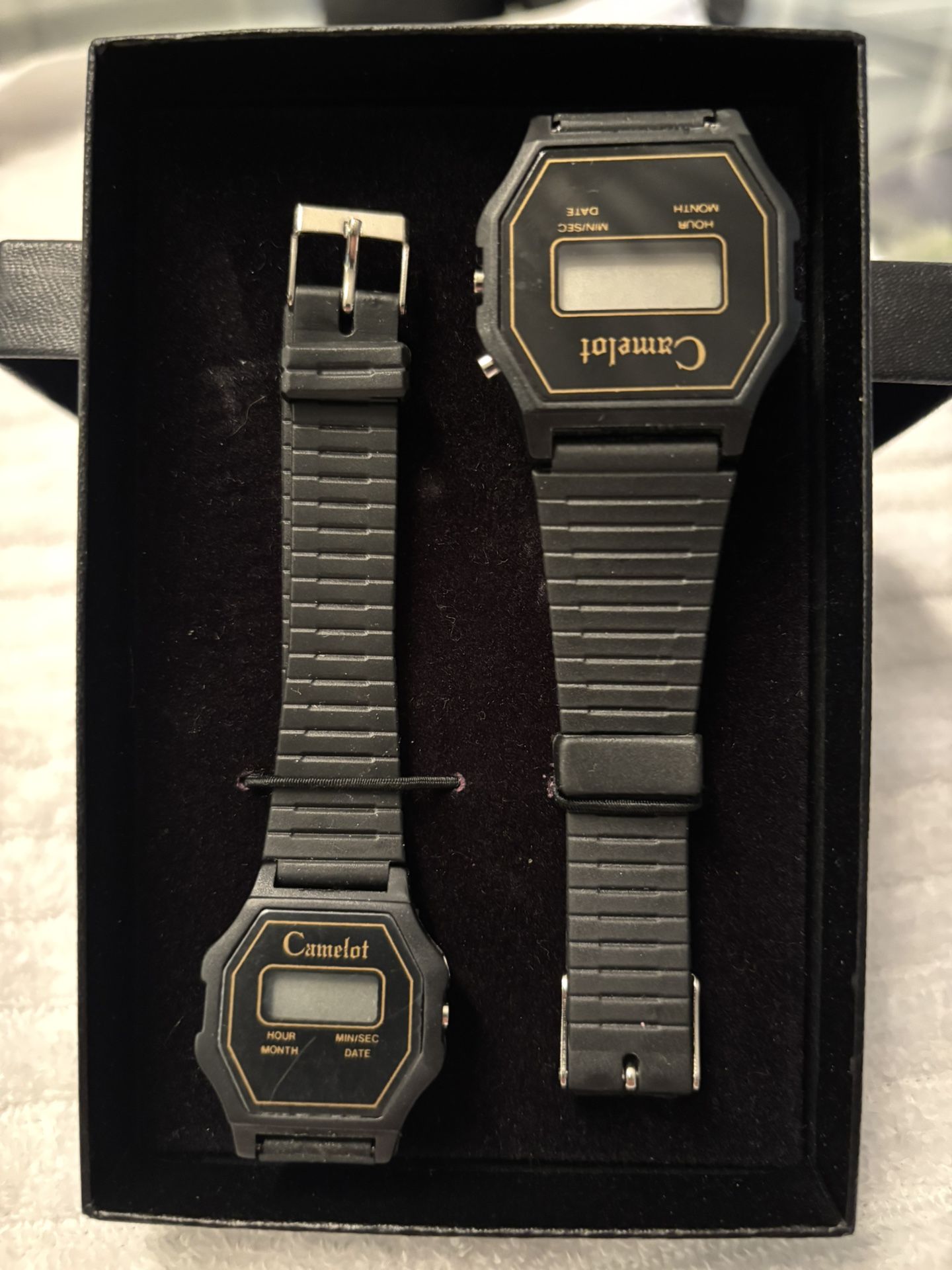 Camelot His And Hers