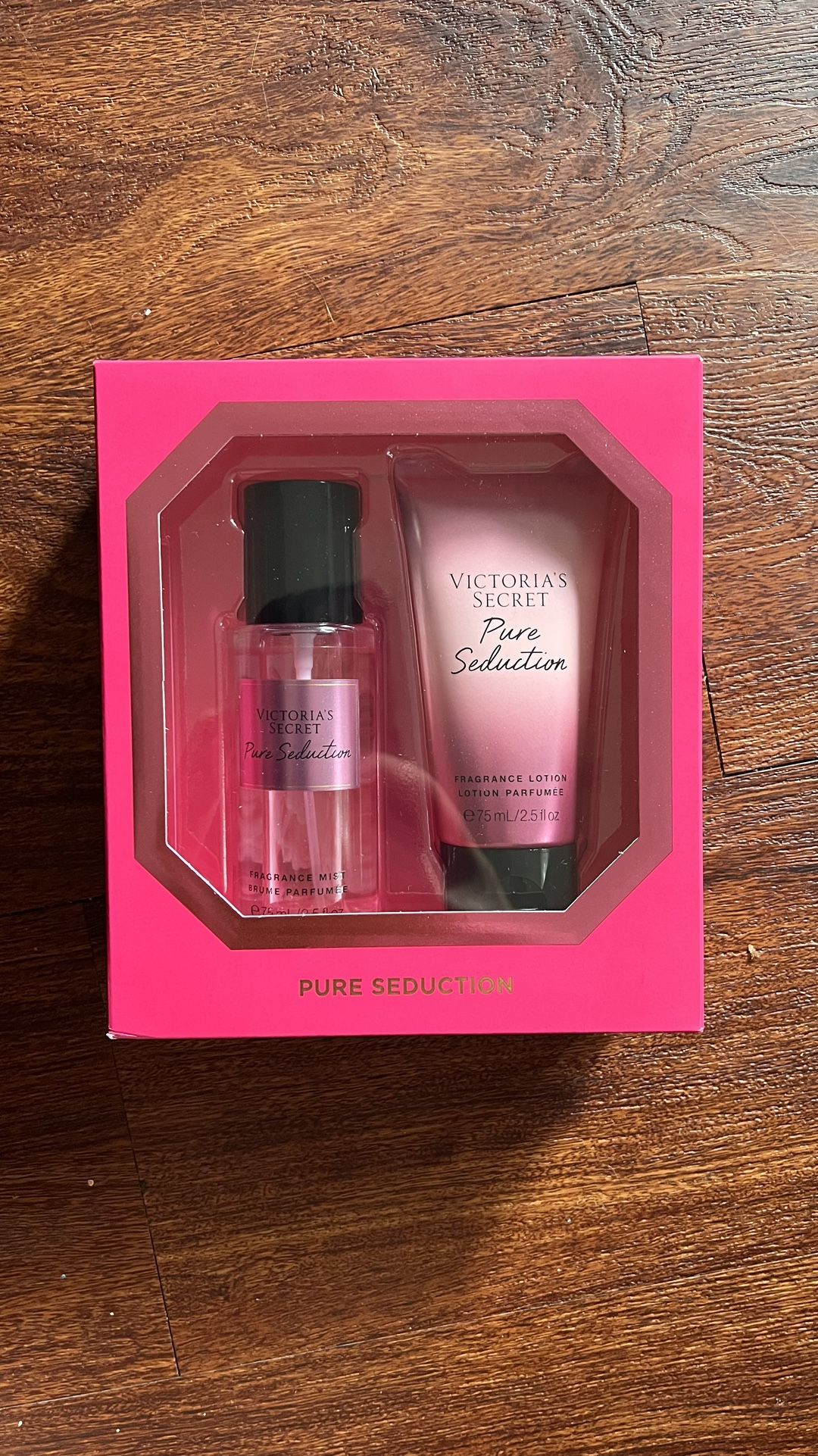 Brand New VS Pure Seduction Gift Set