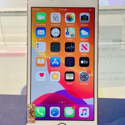 Apple iphone , 32 gb unlocked with store warranty and receipt 