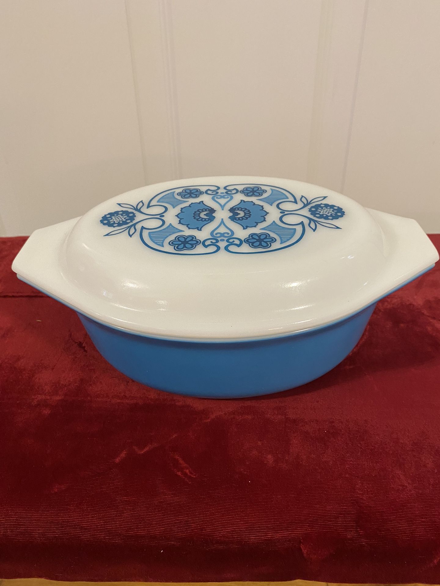 Vintage Horizon Blue Pyrex Casserole Dish
