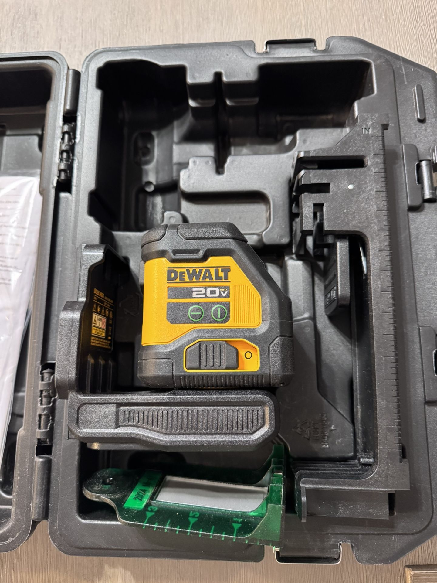 DEWALT 20V Green Cross Line Laser Level (Tool-Only)