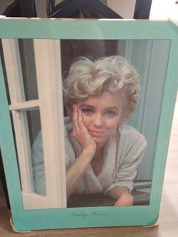 Vintage Marilyn Monroe wooded frame