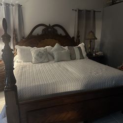 Solid Wood King Size Bedroom Set