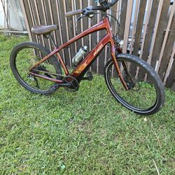 Specialized Cumo E Bike