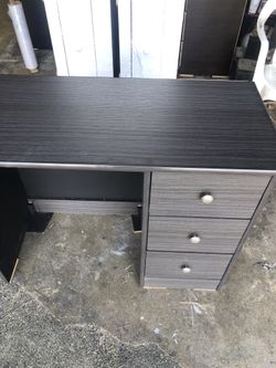 New Arrival. ‼️Computer Desk