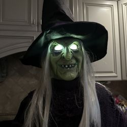 6 Foot Tall LED Witch Halloween Animatronic - GREAT CONDITION LIKE NEW - In Box