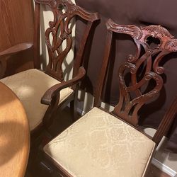 6 Chippendale Style Chairs 2 Arm/4reg