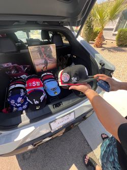 New era fitted hats