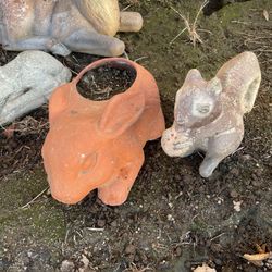 Rabit/Bunny Outdoor Decor Planter 
