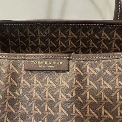 Tory Burch NEW With Tags Ever Ready Tote Walnut Color