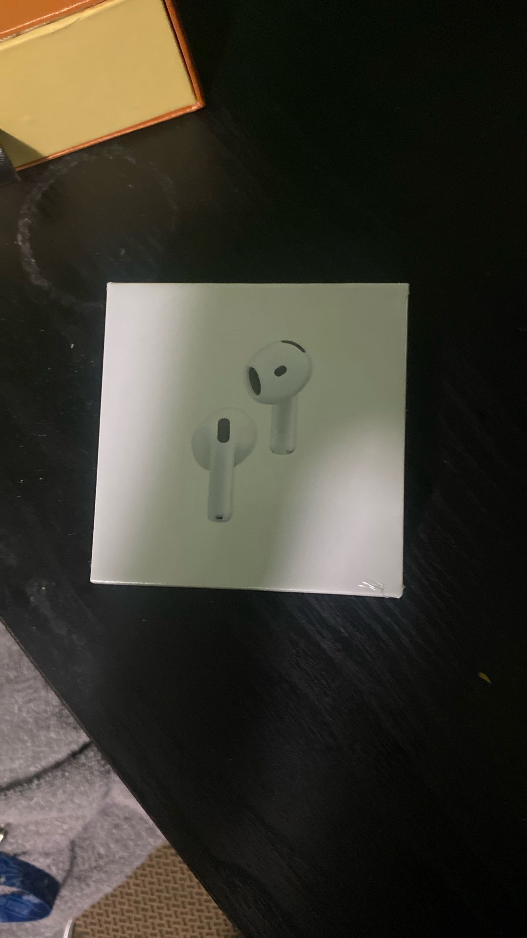 AirPods Gen 4