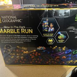 National Geographic GLOW IN THE DARK MARBLE RUN