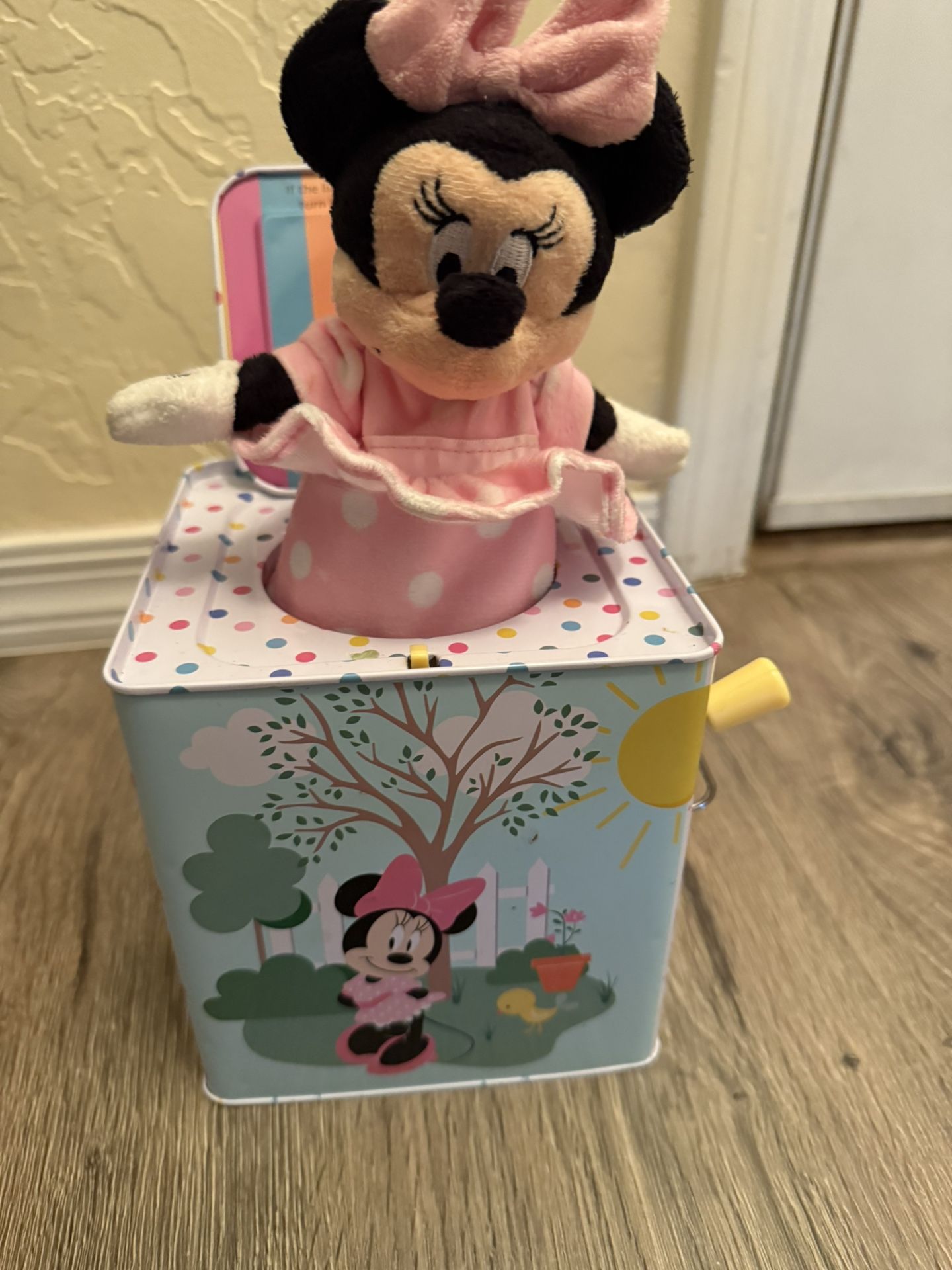 Minnie Mouse Jack In A Box