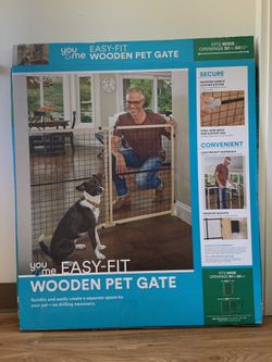 BRAND NEW GATE- safety gate for baby/ pet