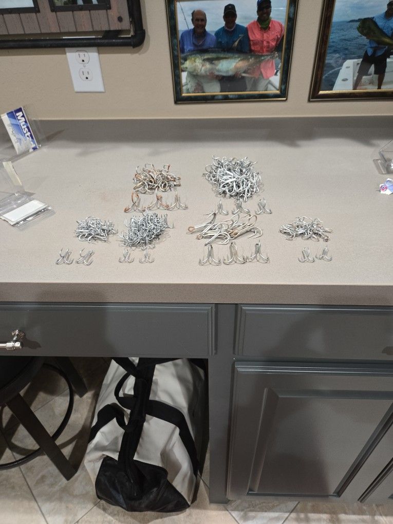 Galvanized  Fishing Hooks Various Sizes New And Used