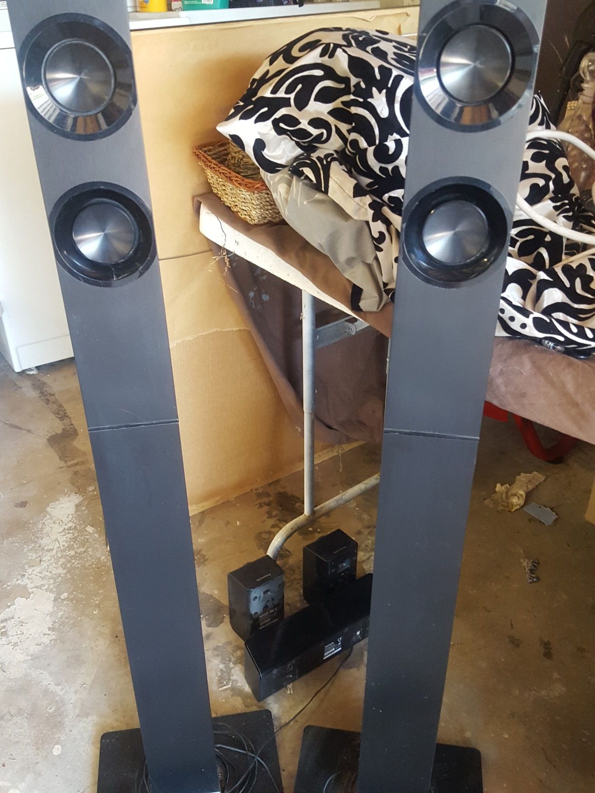 Surround sound Still here!