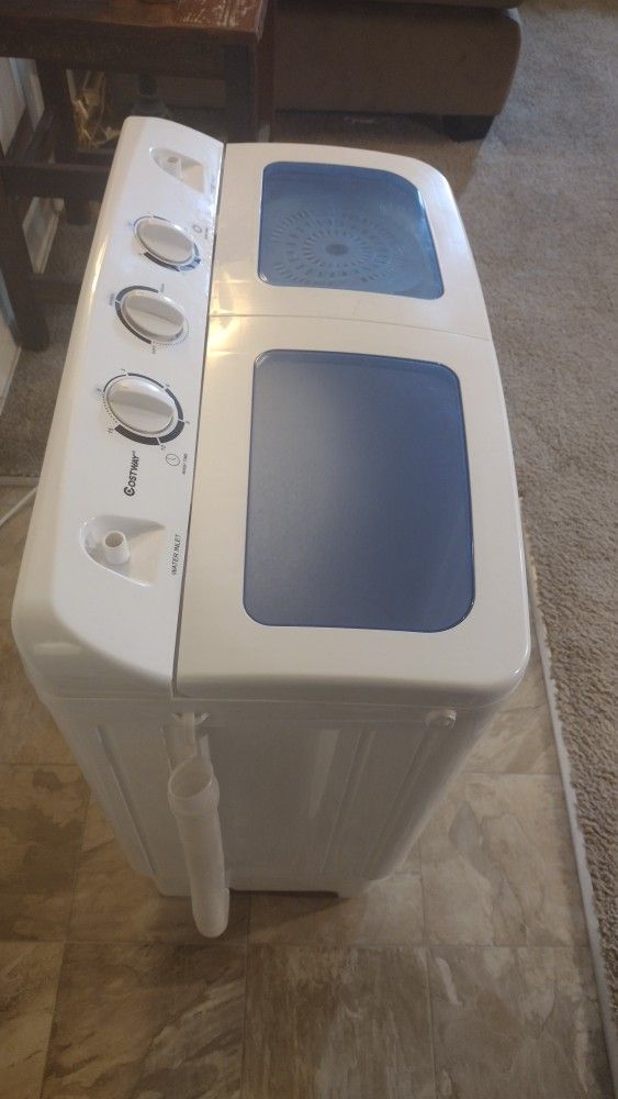 Giantex Portable Mini Compact Twin Tub Washing Machine 20lbs Washer Spain  Spinner Portable Washing Machine, for Sale in Brooklyn, NY - OfferUp