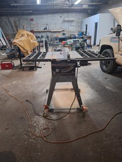 Table saw heavy duty.