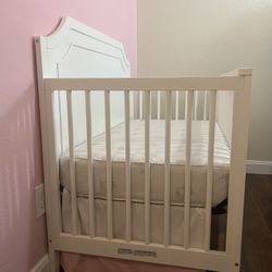**NEW** White Baby Crib With Mattress. 