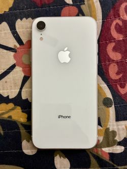 UNLOCKED IPHONE XR