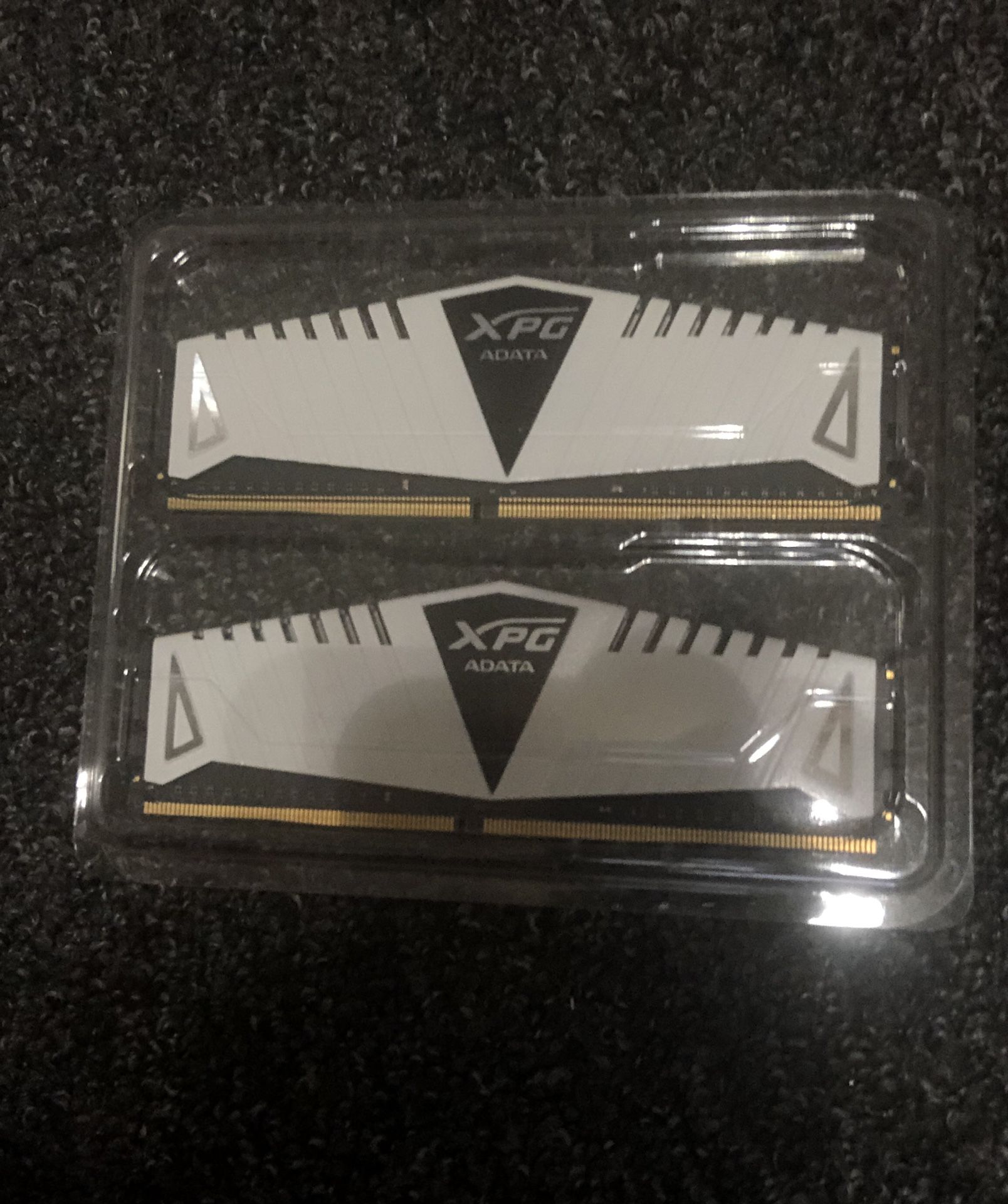 XPG ADATA 2x8GB 2666Mhz Ram