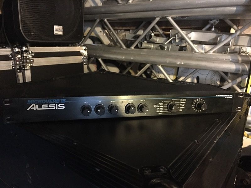 Alesis microverb 3 processor