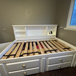 Captain Bed - Twin XL