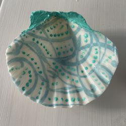 Gorgeous Decoupaged Shell/s