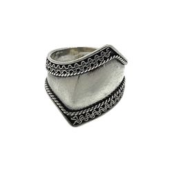 Vintage Sterling Silver 925 Ornate Asymmetric  Saddle Statement Ring