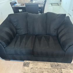 Black Plush Cloth Love Seat