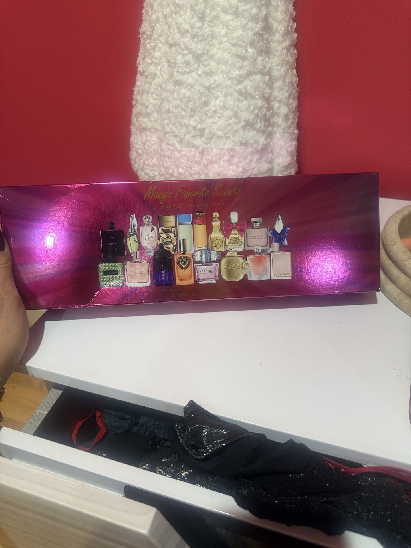 Macys Fragrance set New 