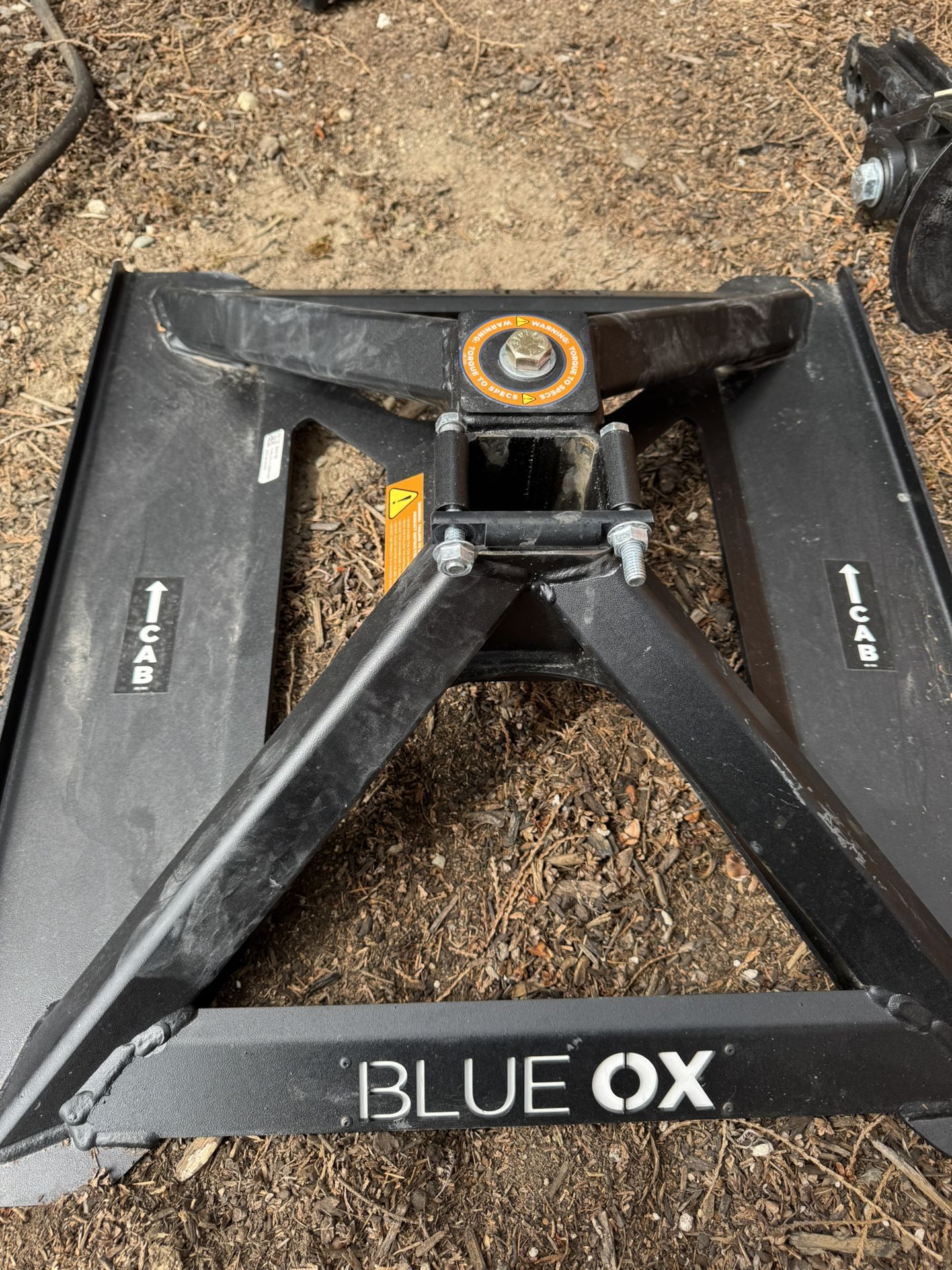 Blu Ox Fifth Wheel Hitch BXR2100