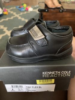 Kenneth Cole dress shoes loafer little boys 4c black leather