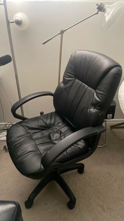 Computer chair
