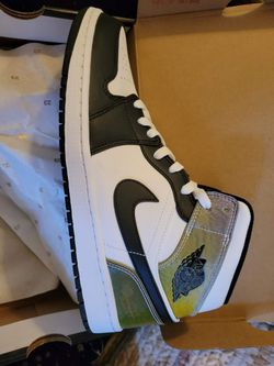 Jordan Mid