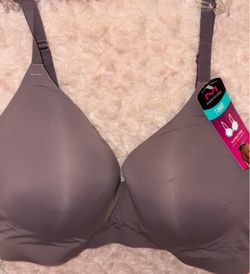New. Ladies 38C