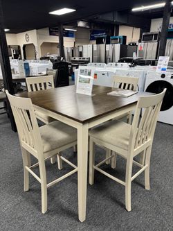 Dining Table Set 🚚WE DELIVER🚚