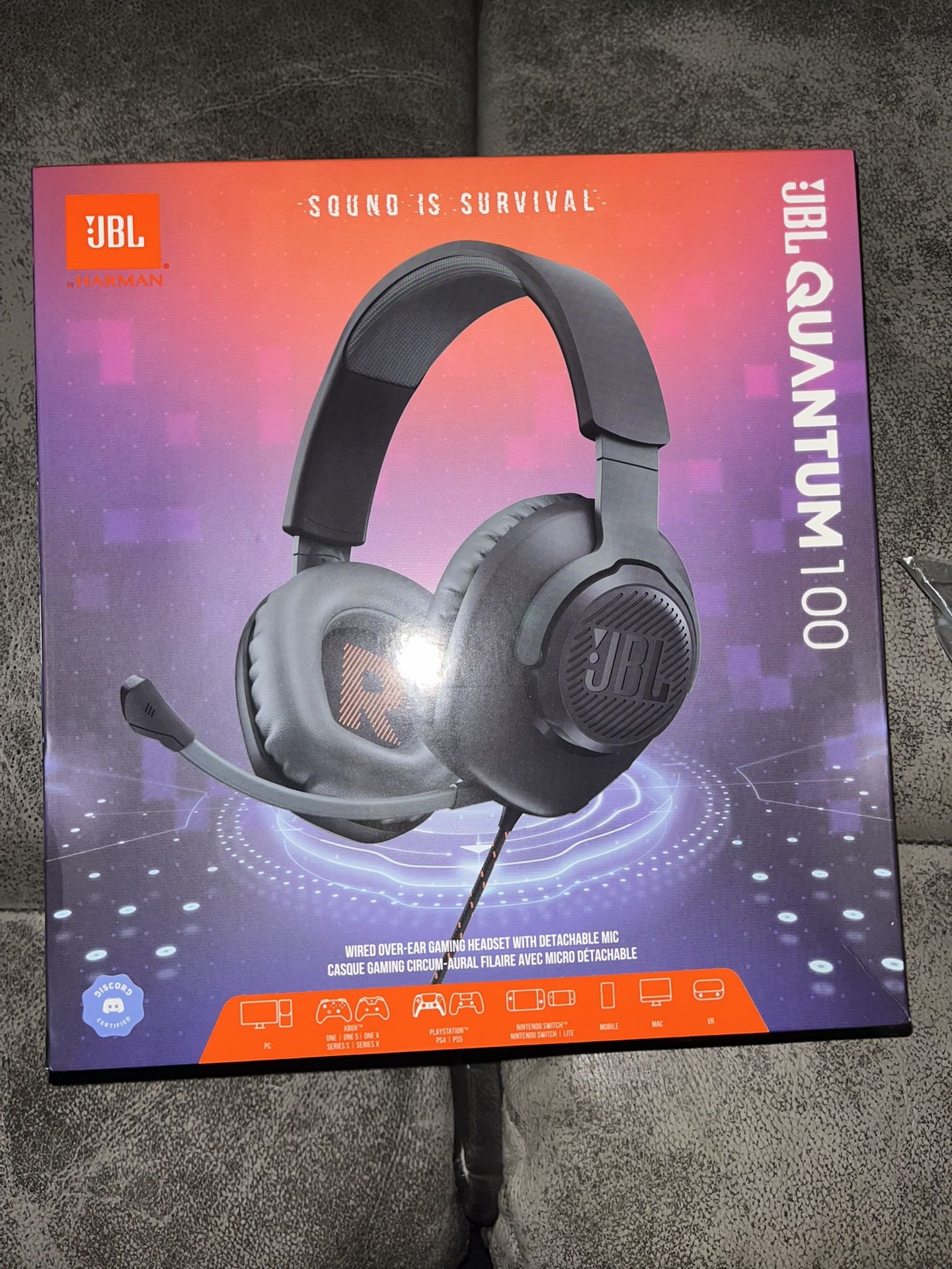 JBL quantum 100 gaming headphones