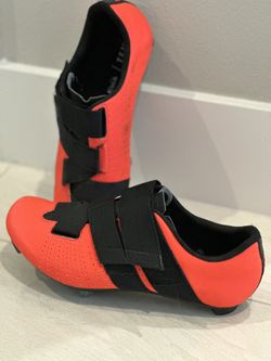 Men Cycling Shoes - New