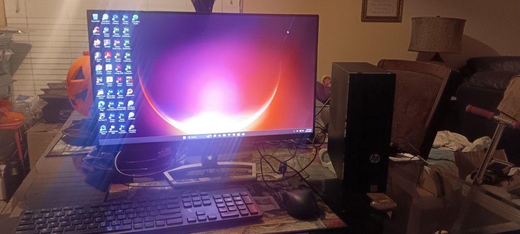 Awesome Music Recording Studio, Podcast & Video Editing PC