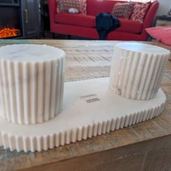 Ribbed Marble Candle Holder 