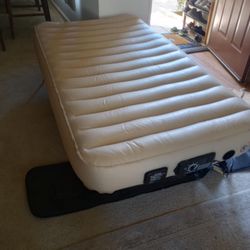 Air Mattress Bed Like VeryGood