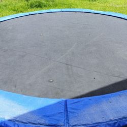 Trampoline  16ft Make Offer