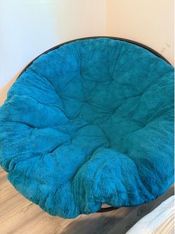 Pier one person chair