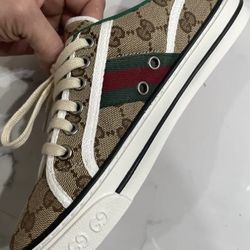 Canyon City Customs - 🔥JORDAN 3 X GUCCI🔥 •Size 11/used/comes with Gucci  shoe bag ➡️DM•start your custom today⬅️  #Canyoncitycustoms#solecollector#sneakers#sneakerholics#sneakerhead#isolatedkicks#insta