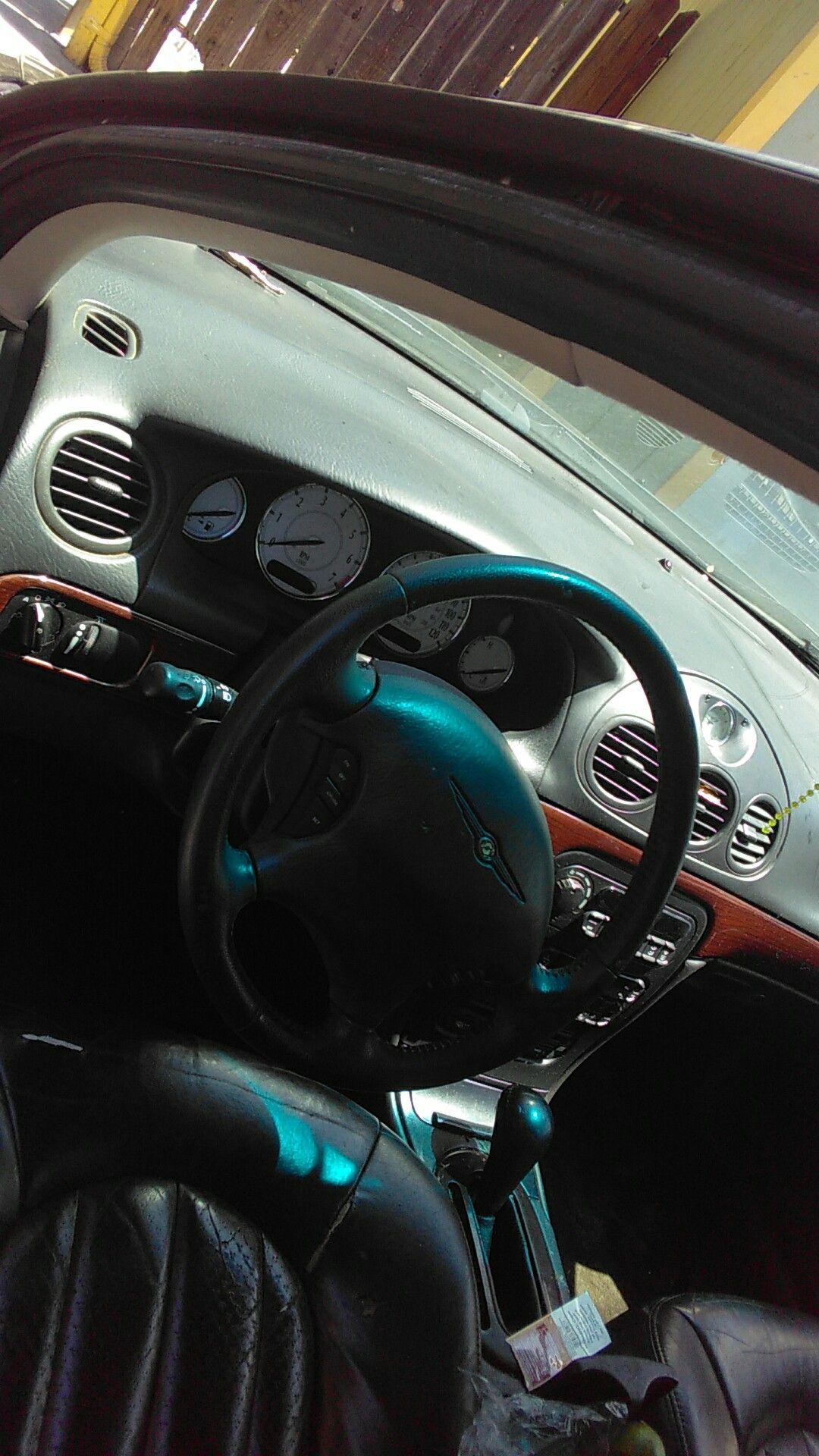 Chrysler lhs