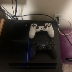 PS4 1TB WITH CONTROLLER & Games