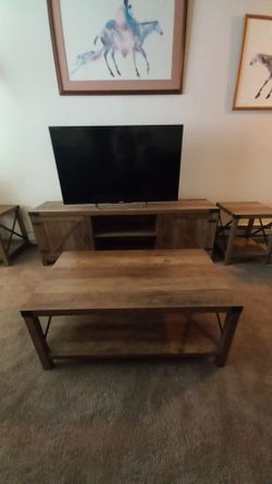 Nice 4 pc living room entertainment center coffee and end tables